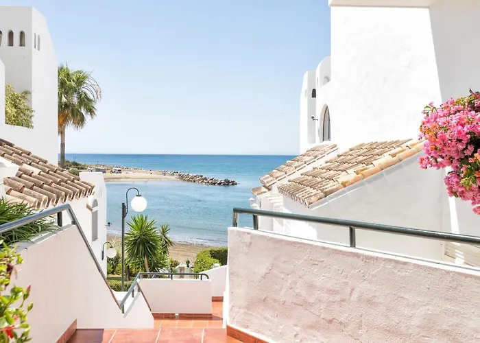 Front Sea View Penthouse 公寓 *