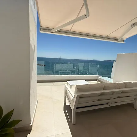 Front Sea View Penthouse * 埃斯特波纳