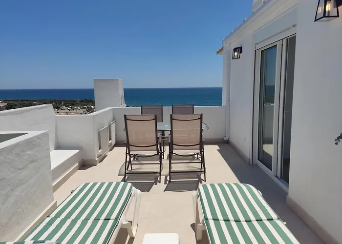 Front Sea View Penthouse