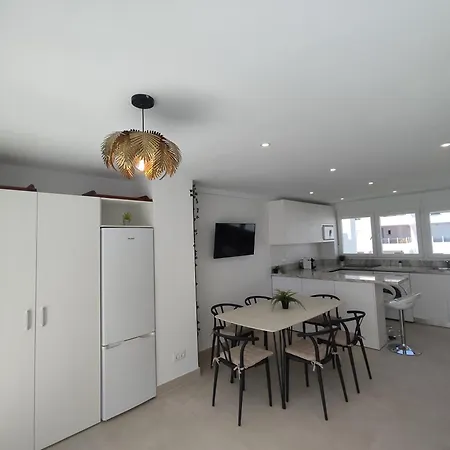 Front Sea View Penthouse